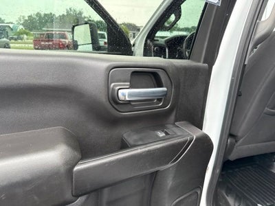 2022 Chevrolet Silverado 3500HD Chassis LT
