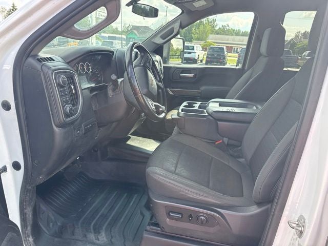 2022 Chevrolet Silverado 3500HD Chassis LT