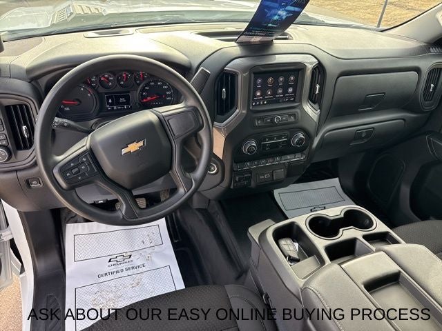 2025 Chevrolet Silverado 3500HD 4WD Crew Cab Long Bed Work Truck