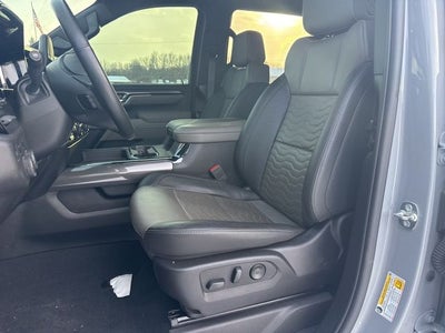 2025 Chevrolet Silverado 2500HD Crew Cab, Standard Bed, ZR2, 4WD