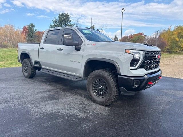 2025 Chevrolet Silverado 2500HD 4WD Crew Cab Standard Bed ZR2