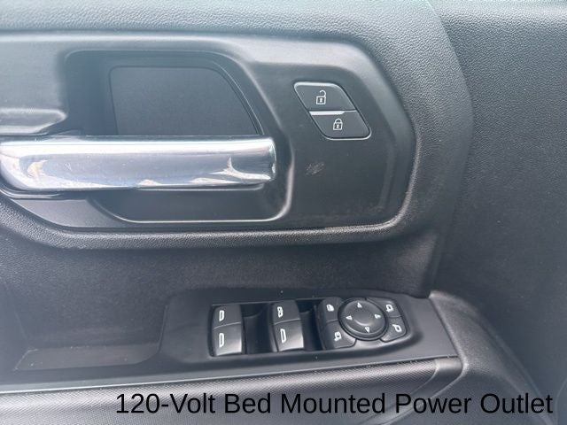 2022 Chevrolet Silverado 2500HD 4WD Crew Cab Standard Bed Custom