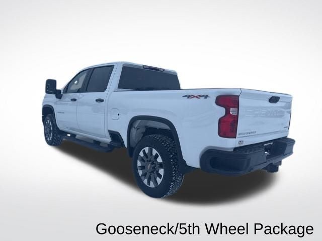 2022 Chevrolet Silverado 2500HD 4WD Crew Cab Standard Bed Custom