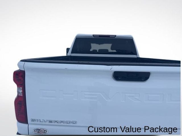 2022 Chevrolet Silverado 2500HD 4WD Crew Cab Standard Bed Custom