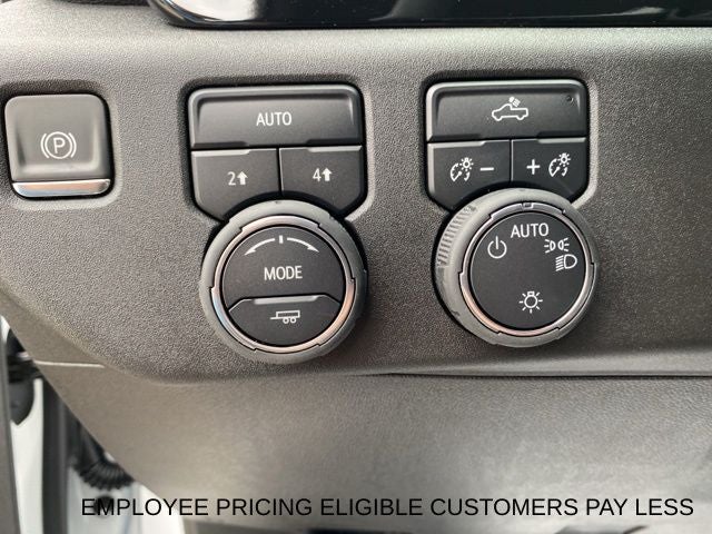 2026 Chevrolet Silverado 1500 4WD Crew Cab Short Bed LT with 2FL