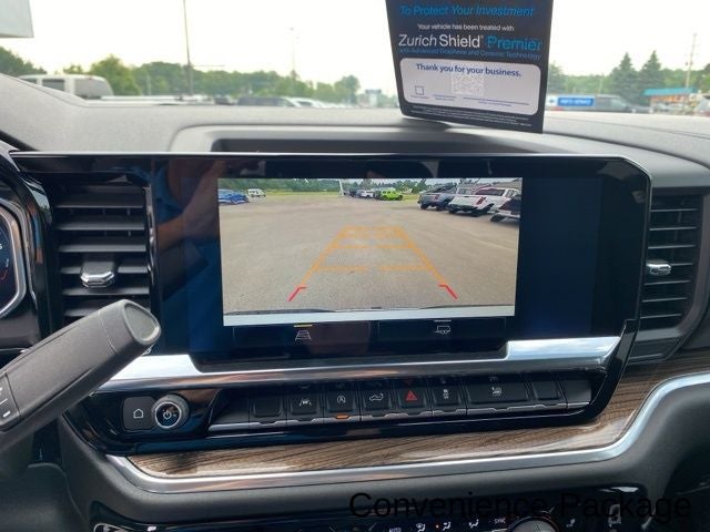 2026 Chevrolet Silverado 1500 4WD Crew Cab Short Bed LT with 2FL