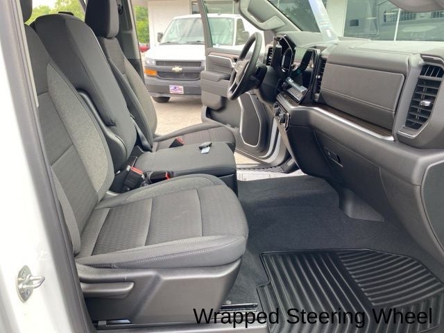 2026 Chevrolet Silverado 1500 4WD Crew Cab Short Bed LT with 2FL