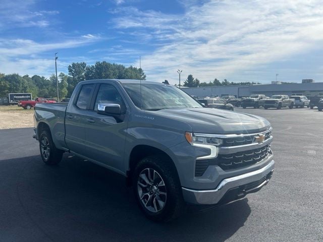 2024 Chevrolet Silverado 1500 4WD Double Cab Standard Bed LT with 2FT