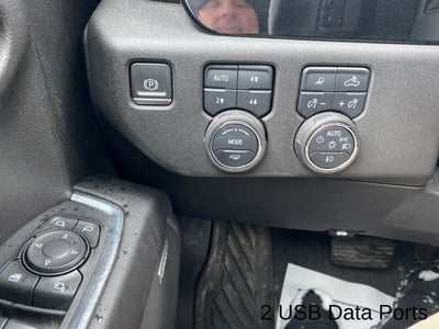 2022 Chevrolet Silverado 1500 4WD Crew Cab Short Bed LTZ