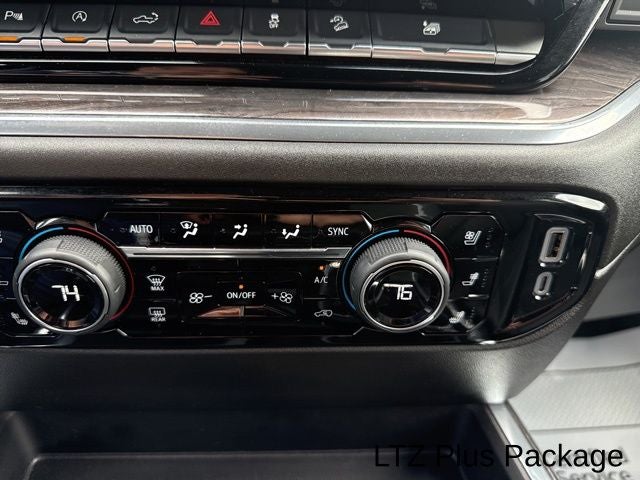 2025 Chevrolet Silverado 1500 4WD Crew Cab Short Bed LTZ