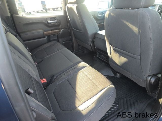 2021 Chevrolet Silverado 1500 4WD Crew Cab Short Bed RST