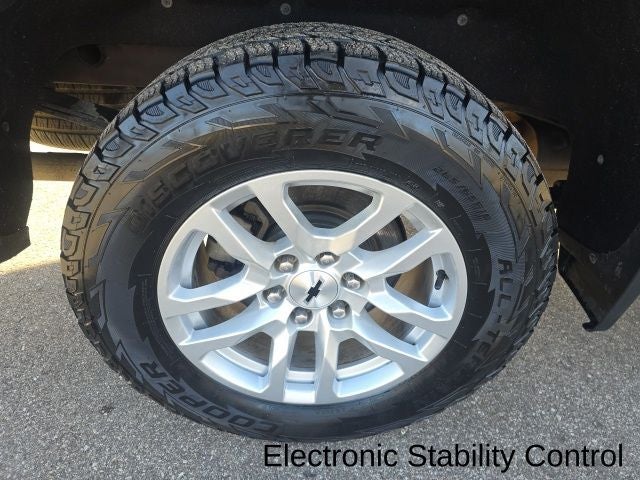 2021 Chevrolet Silverado 1500 4WD Crew Cab Short Bed RST