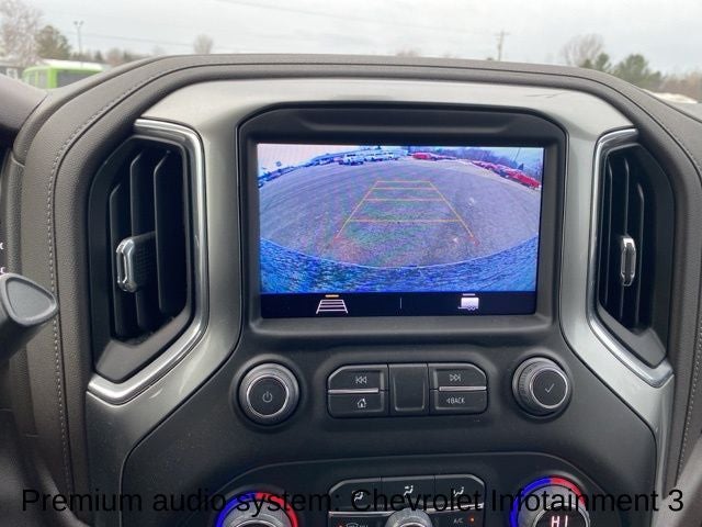 2021 Chevrolet Silverado 1500 4WD Crew Cab Short Bed RST