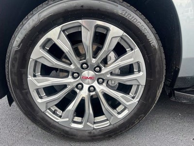 2024 GMC Yukon 4WD Denali