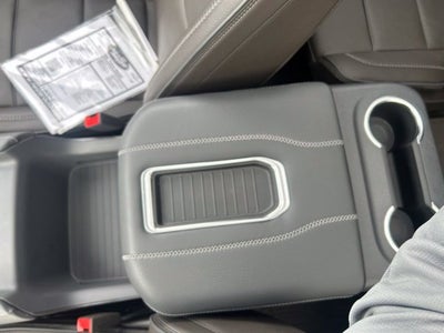 2024 GMC Yukon 4WD Denali