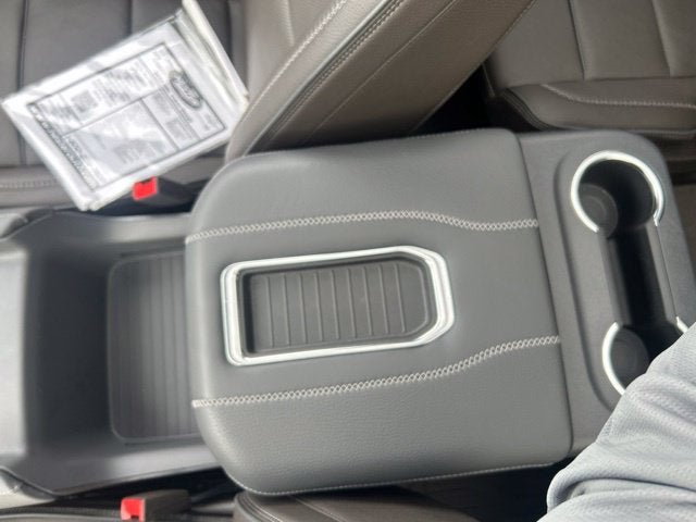 2024 GMC Yukon 4WD Denali