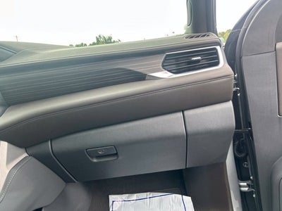 2024 GMC Yukon 4WD Denali
