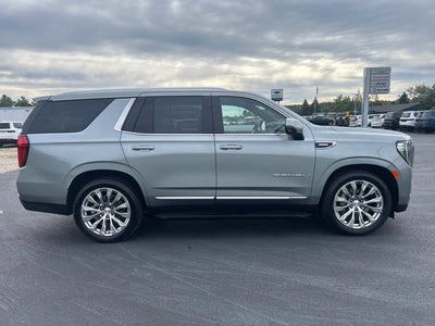 2024 GMC Yukon 4WD Denali
