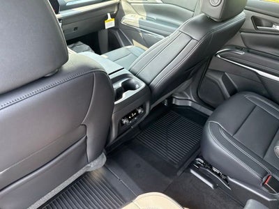 2026 Chevrolet Traverse AWD LT