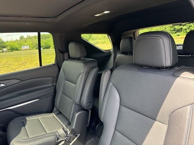 2026 Chevrolet Traverse AWD LT