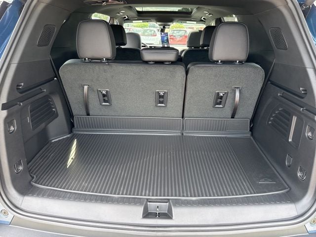 2026 Chevrolet Traverse AWD LT