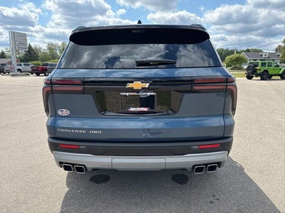 2026 Chevrolet Traverse AWD LT