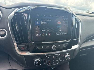2022 Chevrolet Traverse LT Cloth