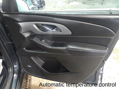 2021 Chevrolet Traverse AWD LT Leather