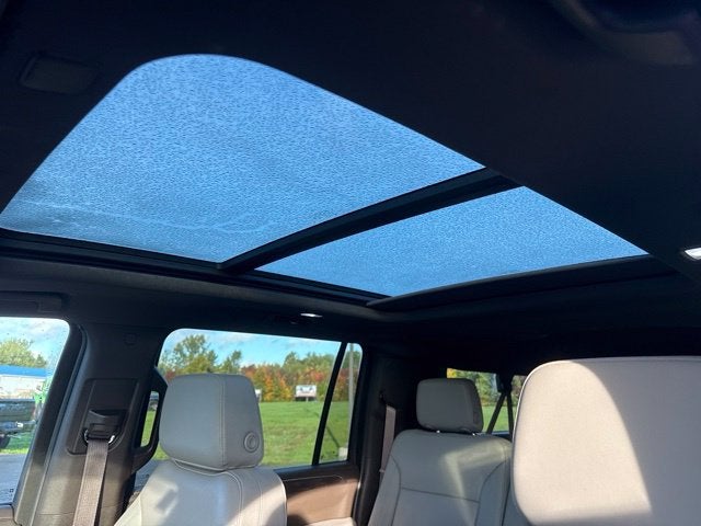 2023 Chevrolet Suburban 4WD Z71
