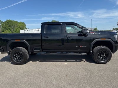 2024 GMC Sierra 2500HD AT4