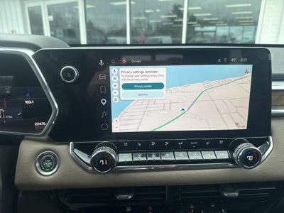 2023 GMC Canyon Denali