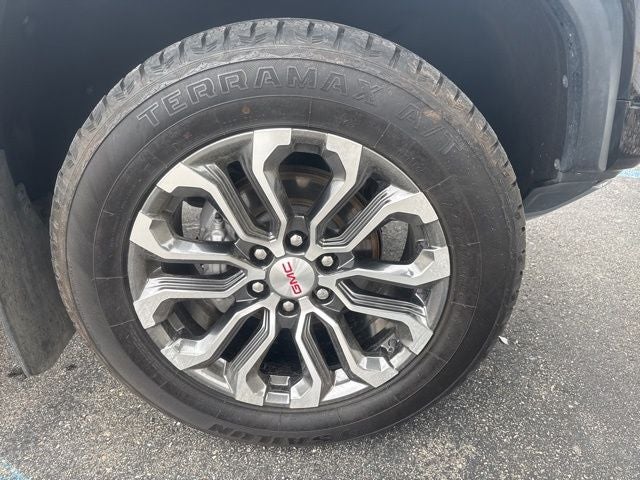 2023 GMC Canyon Denali