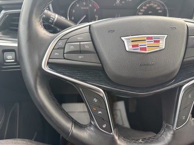 2022 Cadillac XT5 Premium Luxury