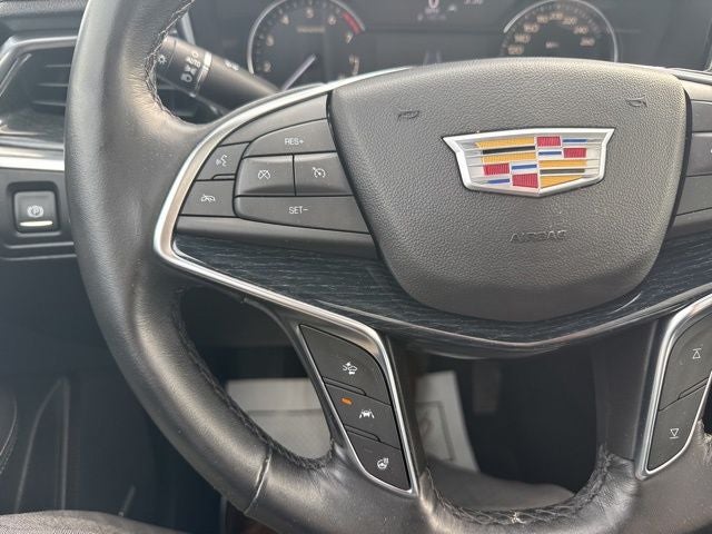 2022 Cadillac XT5 Premium Luxury