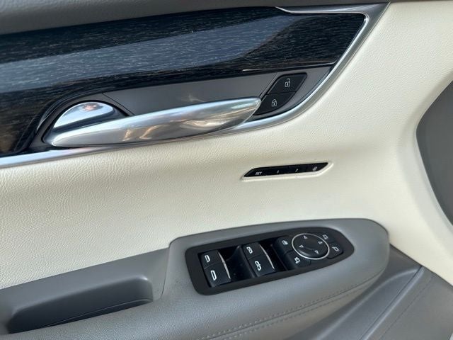2022 Cadillac XT6 AWD Premium Luxury