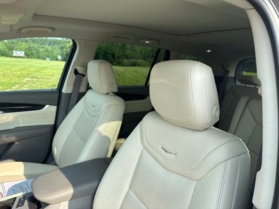 2022 Cadillac XT6 AWD Premium Luxury