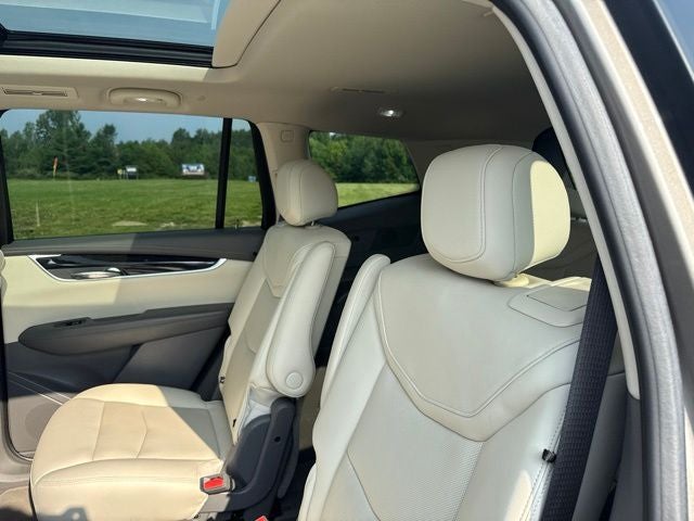 2022 Cadillac XT6 AWD Premium Luxury