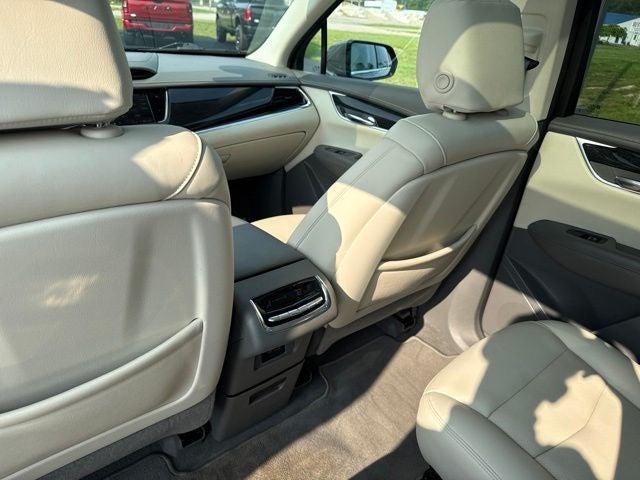 2022 Cadillac XT6 AWD Premium Luxury