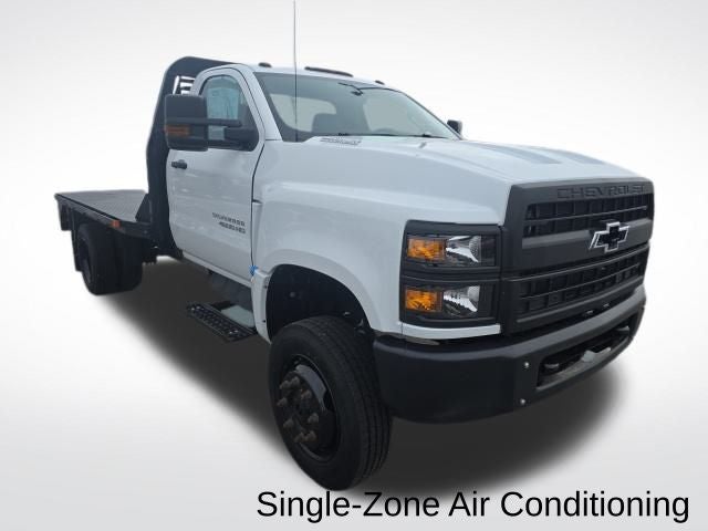 2024 Chevrolet Silverado MD Work Truck