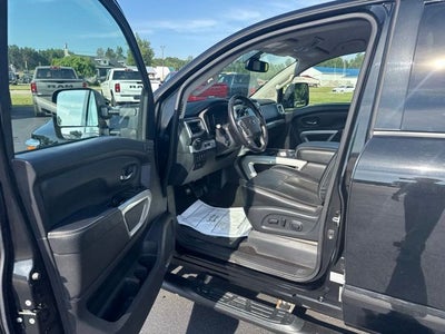 2019 Nissan TITAN PRO-4X
