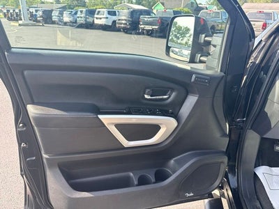 2019 Nissan TITAN PRO-4X