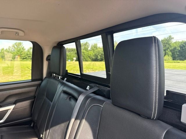2019 Nissan TITAN PRO-4X