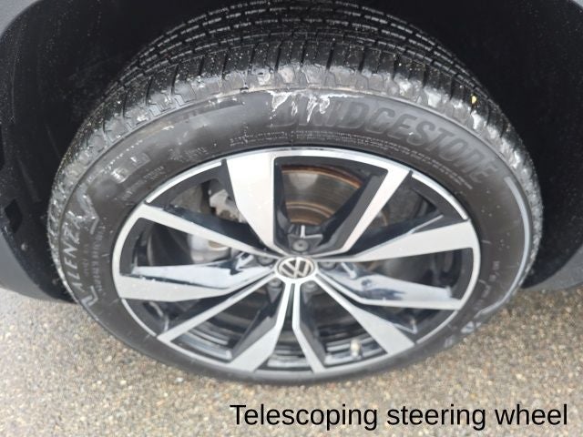 2025 Volkswagen Atlas 2.0T SEL Premium R-Line