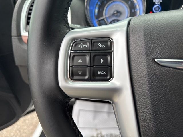 2014 Chrysler 300 Base