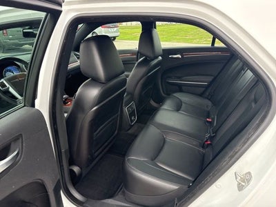2014 Chrysler 300 Base