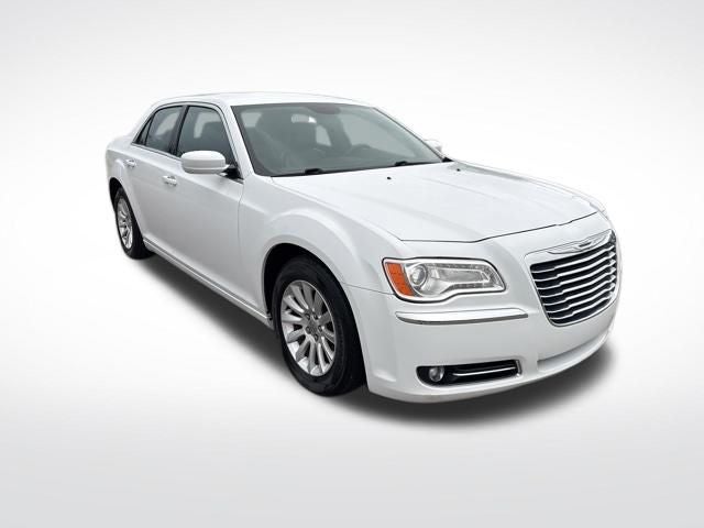 2014 Chrysler 300 Base