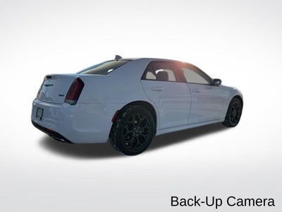 2023 Chrysler 300 Touring-L AWD