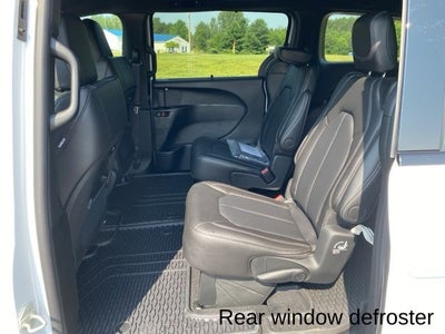 2025 Chrysler Pacifica PACIFICA SELECT