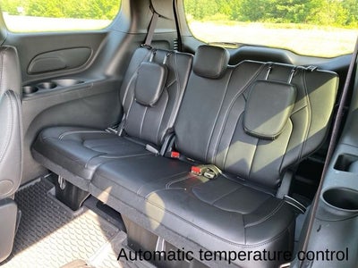2025 Chrysler Pacifica PACIFICA SELECT