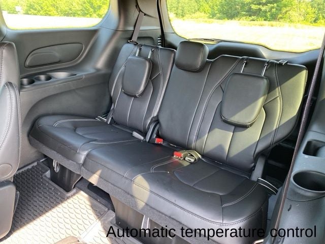 2025 Chrysler Pacifica PACIFICA SELECT